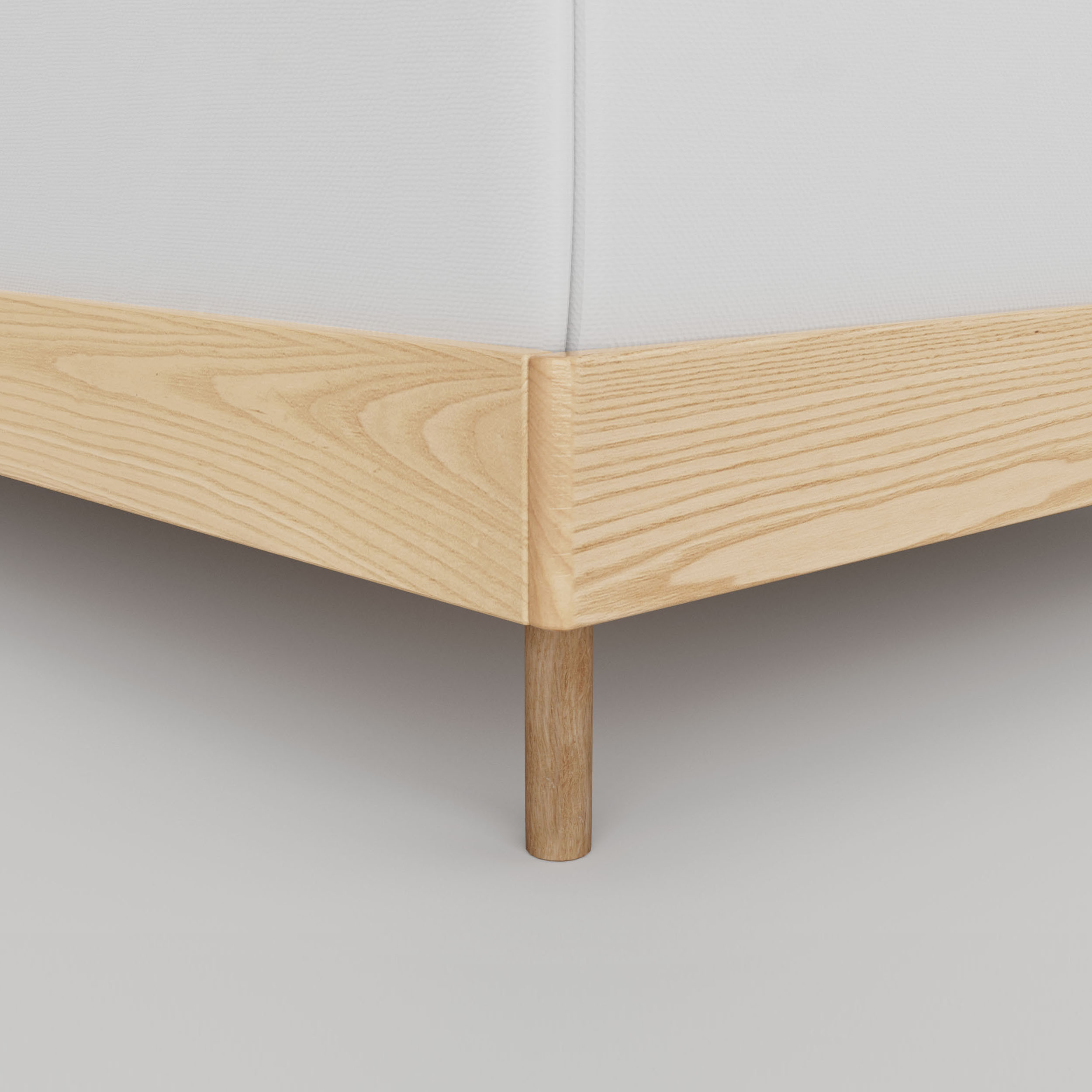 Leg Style: Classic Oak Finish