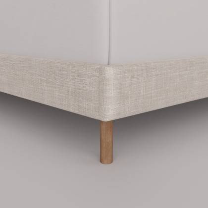 Leg Style: Classic Oak Finish